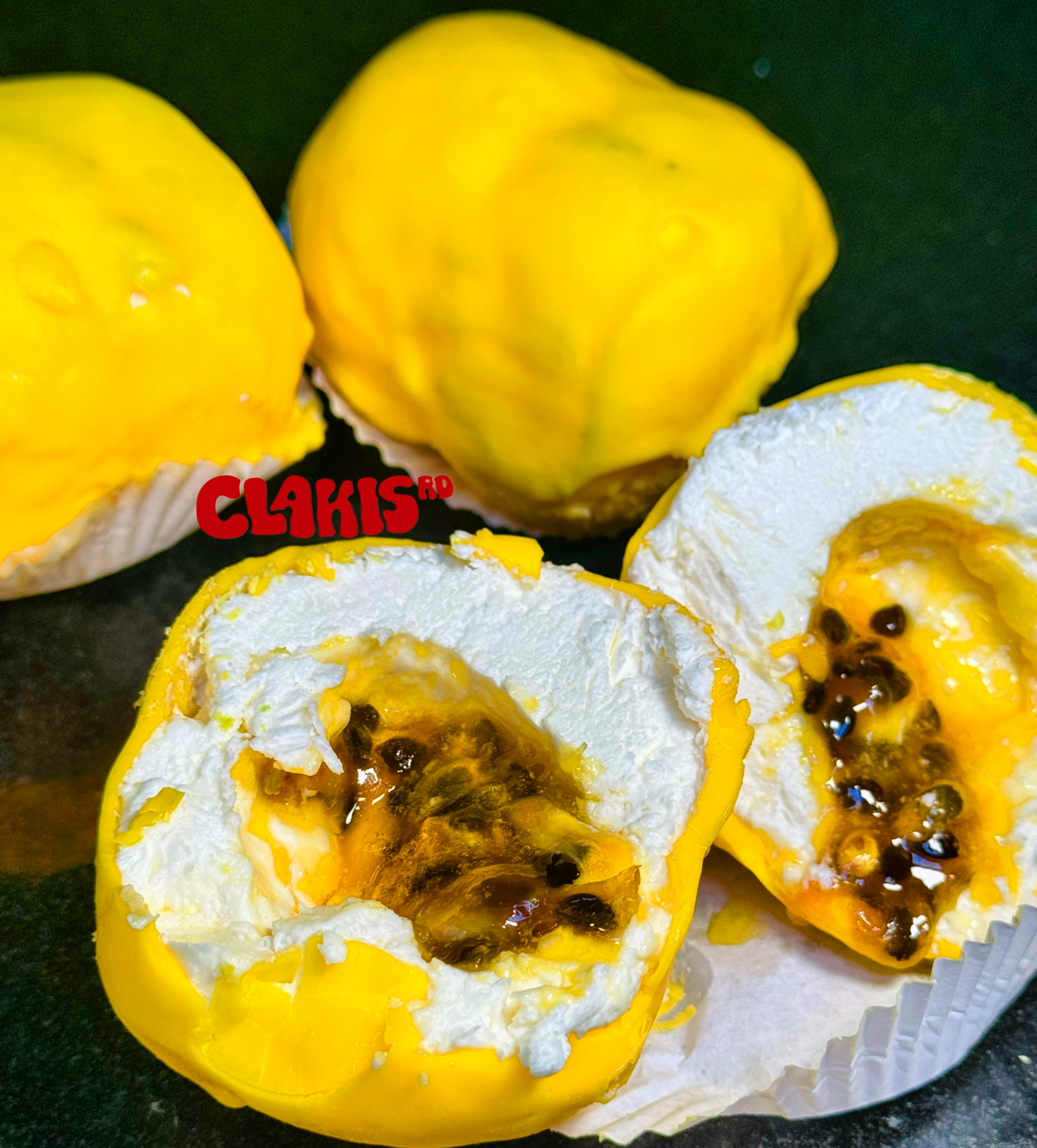 Fruit mousse chinola